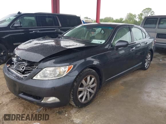 ✅ 2007 Lexus LS 460 • VIN: JTHBL46F275041387 • Lot: 42417384. Listed on IAAI with 154,787 mi. Free auction sales archive from the USA and detailed vehicle history report at DreamBid. Image 17.