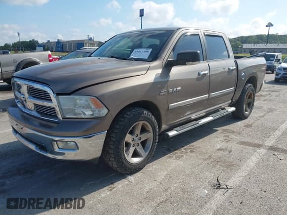 ✅ 2010 Dodge 1500 Sport • VIN: 1D7RV1CT5AS144417 • Lot: 43027380. Wystawiony na IAAI z przebiegiem 123 759 mil. Bezpłatny archiwum sprzedaży aukcyjnych z USA i szczegółowy raport historii pojazdu na DreamBid. Zdjęcie 15.