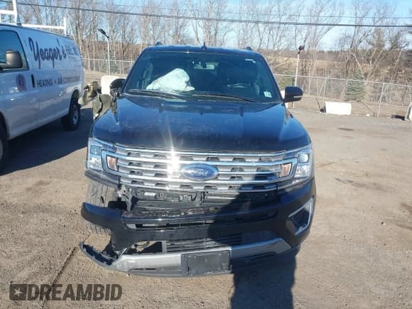✅ 2021 Ford Expedition Max Limited • VIN: 1FMJK2AT5MEA26715 • Lot: 41589474. Wystawiony na IAAI z przebiegiem 98 284 mil. Bezpłatny archiwum sprzedaży aukcyjnych z USA i szczegółowy raport historii pojazdu na DreamBid. Zdjęcie 12.