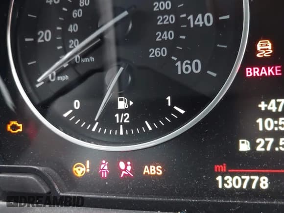 ✅ 2014 BMW 2 Series 228i • VIN: WBA1F5C59EVV99592 • Lot: 43673726. Listed on IAAI with 130,778 mi. Free auction sales archive from the USA and detailed vehicle history report at DreamBid. Image 15.