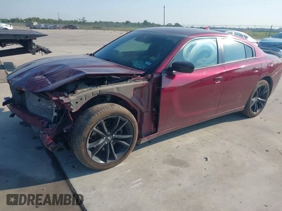 ✅ 2018 Dodge Charger R/T • VIN: 2C3CDXCT3JH157751 • Лот: 43332612. Опубликован ранее на IAAI с пробегом 99 586 миль. Бесплатный доступ к архиву аукционных продаж из США и подробный отчёт об истории автомобиля на DreamBid. Изображение 16.