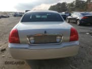 ✅ 2006 Lincoln Town Car Signature • VIN: 1LNHM81V46Y645207 • Лот: 92916765. Опубликован ранее на Copart с пробегом 70 496 миль. Бесплатный доступ к архиву аукционных продаж из США и подробный отчёт об истории автомобиля на DreamBid. Изображение 6.