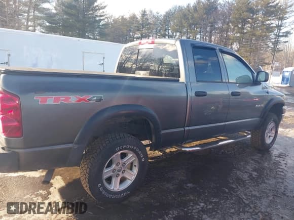 ✅ 2008 Dodge 1500 ST • VIN: 1D7HU18N78S531022 • Лот: 41531524. Опубликован ранее на IAAI с пробегом 133 918 миль. Бесплатный доступ к архиву аукционных продаж из США и подробный отчёт об истории автомобиля на DreamBid. Изображение 13.