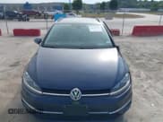 ✅ 2018 Volkswagen Golf S • VIN: 3VW117AU3JM765162 • Lot: 43179759. Wystawiony na IAAI z przebiegiem 86 075 mil. Bezpłatny archiwum sprzedaży aukcyjnych z USA i szczegółowy raport historii pojazdu na DreamBid. Zdjęcie 13.