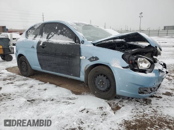 ✅ 2008 Hyundai Accent GS • VIN: KMHCM36C98U065126 • Лот: 84049704. Опубликован ранее на Copart с пробегом 88 563 миль. Бесплатный доступ к архиву аукционных продаж из США и подробный отчёт об истории автомобиля на DreamBid. Изображение 4.