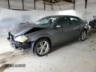 ✅ 2012 Dodge Avenger SE V6 • VIN: 1C3CDZAG1CN313698 • Лот: 50346705. Опубликован ранее на Copart с пробегом 130 995 миль. Бесплатный доступ к архиву аукционных продаж из США и подробный отчёт об истории автомобиля на DreamBid. Изображение 1.