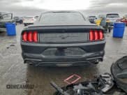 ✅ 2018 Ford Mustang EcoBoost • VIN: 1FA6P8TH5J5112079 • Lot: 94637065. Wystawiony na Copart z przebiegiem 64 319 mil. Bezpłatny archiwum sprzedaży aukcyjnych z USA i szczegółowy raport historii pojazdu na DreamBid. Zdjęcie 6.