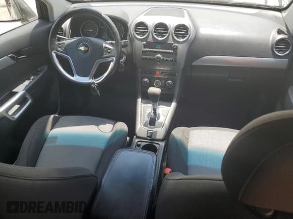 ✅ 2012 Chevrolet Captiva Sport LS • VIN: 3GNAL2EK2CS621147 • Lot: 62327185. Wystawiony na Copart z przebiegiem 119 672 mil. Bezpłatny archiwum sprzedaży aukcyjnych z USA i szczegółowy raport historii pojazdu na DreamBid. Zdjęcie 8.