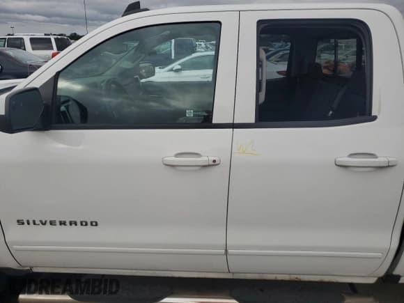 ✅ 2016 Chevrolet Silverado 1500 LT • VIN: 1GCVKREH6GZ248536 • Лот: 74676644. Опубликован ранее на Copart с пробегом Не указан. Бесплатный доступ к архиву аукционных продаж из США и подробный отчёт об истории автомобиля на DreamBid. Изображение 12.