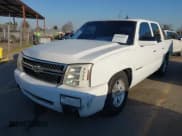 ✅ 2006 Chevrolet Avalanche Z66 • VIN: 3GNEC12Z76G131095 • Lot: 41411833. Listed on IAAI with 166,571 mi. Free auction sales archive from the USA and detailed vehicle history report at DreamBid. Image 2.