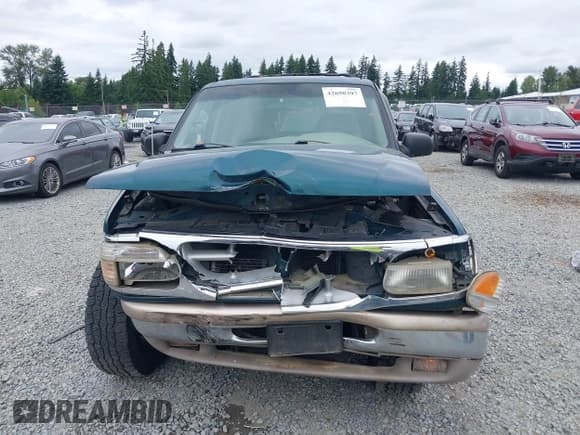 ✅ 1997 Ford Explorer XL • VIN: 1FMDU34E4VUC30455 • Lot: 42698397. Listed on IAAI with 137,612 mi. Free auction sales archive from the USA and detailed vehicle history report at DreamBid. Image 6.