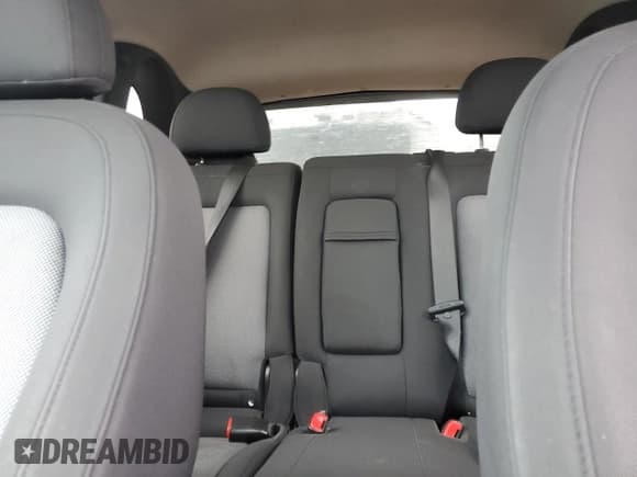 ✅ 2012 Chevrolet Captiva Sport LS • VIN: 3GNAL2EK4CS551585 • Lot: 58720865. Wystawiony na Copart z przebiegiem 153 108 mil. Bezpłatny archiwum sprzedaży aukcyjnych z USA i szczegółowy raport historii pojazdu na DreamBid. Zdjęcie 10.