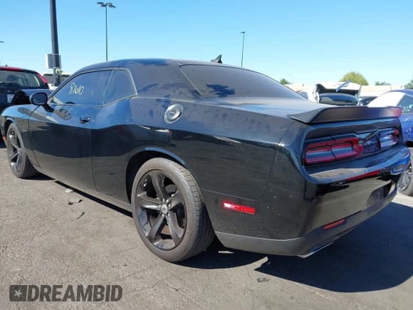 ✅ 2017 Dodge Challenger R/T • VIN: 2C3CDZBTXHH640919 • Лот: 43581610. Опубликован ранее на IAAI с пробегом 87 590 миль. Бесплатный доступ к архиву аукционных продаж из США и подробный отчёт об истории автомобиля на DreamBid. Изображение 3.
