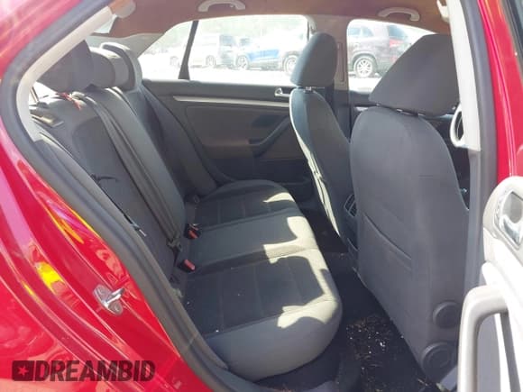 ✅ 2009 Volkswagen Jetta S • VIN: 3VWJM71K39M179529 • Lot: 43402850. Listed on IAAI with 160,000 mi. Free auction sales archive from the USA and detailed vehicle history report at DreamBid. Image 8.