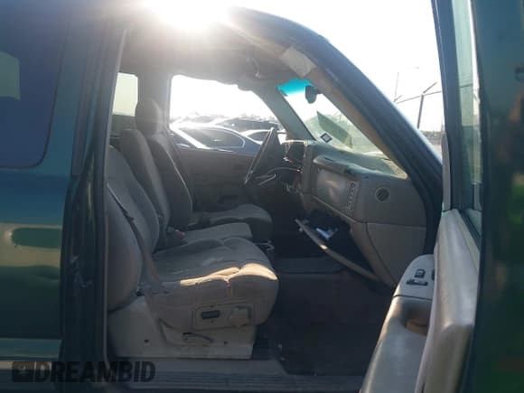 ✅ 2002 Chevrolet Silverado 1500 LT • VIN: 2GCEK19T521300014 • Lot: 43177282. Listed on IAAI with Not provided. Free auction sales archive from the USA and detailed vehicle history report at DreamBid. Image 5.