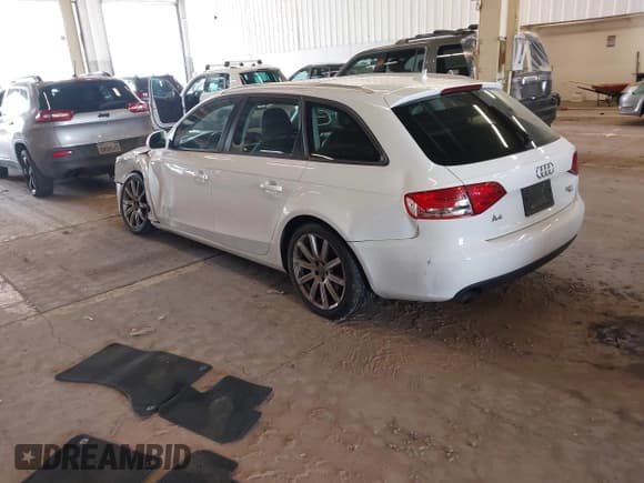 ✅ 2009 Audi A4 Premium • VIN: WAUVF78K19A170021 • Лот: 42024765. Опубликован ранее на IAAI с пробегом 61 531 миль. Бесплатный доступ к архиву аукционных продаж из США и подробный отчёт об истории автомобиля на DreamBid. Изображение 3.