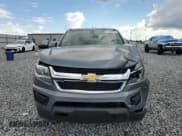 ✅ 2020 Chevrolet Colorado 4WD Work Truck • VIN: 1GCGTBEN0L1251539 • Lot: 81386075. Wystawiony na Copart z przebiegiem 72 780 mil. Bezpłatny archiwum sprzedaży aukcyjnych z USA i szczegółowy raport historii pojazdu na DreamBid. Zdjęcie 5.