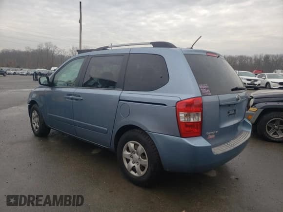 ✅ 2009 Kia Sedona • VIN: KNDMB133796281716 • Lot: 58398774. Listed on Copart with 250,680 mi. Free auction sales archive from the USA and detailed vehicle history report at DreamBid. Image 2.