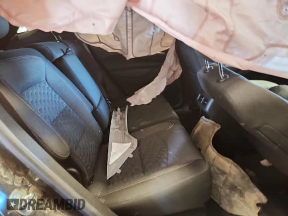 ✅ 2018 Chevrolet Equinox LT • VIN: 2GNAXJEV1J6351462 • Лот: 89899945. Опубликован ранее на Copart с пробегом 89 973 миль. Бесплатный доступ к архиву аукционных продаж из США и подробный отчёт об истории автомобиля на DreamBid. Изображение 11.