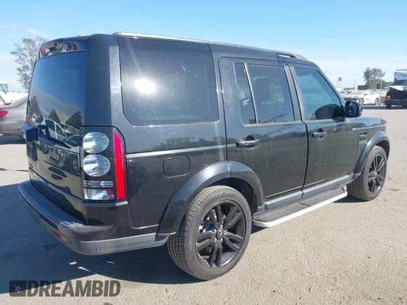 ✅ 2015 Land Rover LR4 HSE • VIN: SALAG2V66FA754069 • Лот: 43430096. Опубликован ранее на IAAI с пробегом 84 381 миль. Бесплатный доступ к архиву аукционных продаж из США и подробный отчёт об истории автомобиля на DreamBid. Изображение 4.