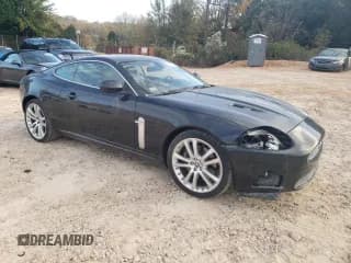 ✅ 2008 Jaguar XK XKR • VIN: SAJWA43C789B22452 • Лот: 79651744. Опубликован ранее на Copart с пробегом 74 156 миль. Бесплатный доступ к архиву аукционных продаж из США и подробный отчёт об истории автомобиля на DreamBid. Изображение 4.