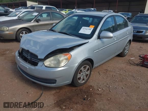 ✅ 2008 Hyundai Accent GLS • VIN: KMHCN46CX8U235402 • Лот: 42342390. Опубликован ранее на IAAI с пробегом 204 612 миль. Бесплатный доступ к архиву аукционных продаж из США и подробный отчёт об истории автомобиля на DreamBid. Изображение 2.