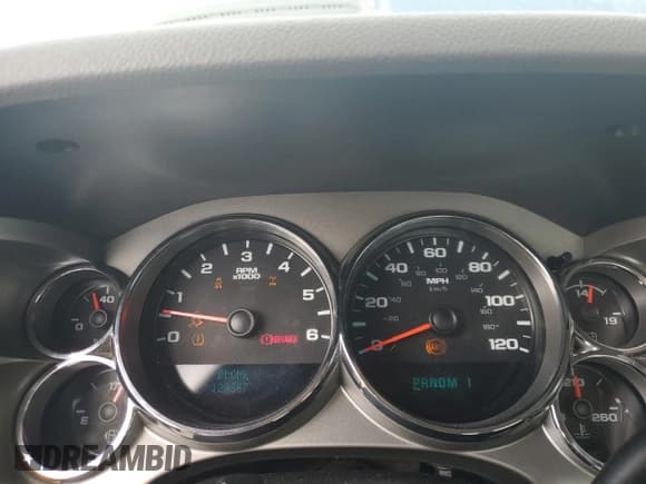 ✅ 2014 Chevrolet Silverado 2500HD Work Truck • VIN: 1GC0KVCG0EF178818 • Lot: 71537275. Listed on Copart with 129,367 mi. Free auction sales archive from the USA and detailed vehicle history report at DreamBid. Image 9.