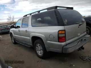 2005 Chevrolet Suburban LS с VIN 3GNFK16Z25G162903, выставлен на аукционе Copart как лот 82520714 с пробегом 304 013 миль миль и Чистый • Clean title. История ставок и продаж доступна на DreamBid. Изображение 2.