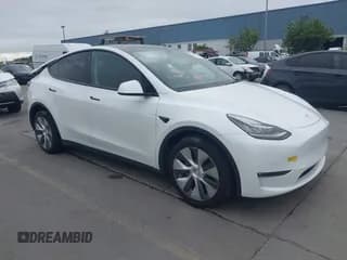 ✅ 2022 Tesla Model Y Long Range • VIN: 7SAYGDEE3NF388511 • Lot: 43451501. Wystawiony na IAAI z przebiegiem 75 560 mil. Bezpłatny archiwum sprzedaży aukcyjnych z USA i szczegółowy raport historii pojazdu na DreamBid. Zdjęcie 1.