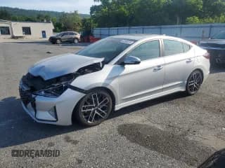 ✅ 2019 Hyundai Elantra Sport • VIN: KMHD04LB2KU835868 • Lot: 62464815. Listed on Copart with 57,227 mi. Free auction sales archive from the USA and detailed vehicle history report at DreamBid. Image 1.