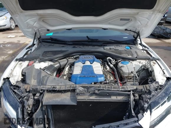 ✅ 2012 Audi A7 Prestige • VIN: WAUSGAFC2CN028835 • Lot: 43054083. Listed on IAAI with 113,832 mi. Free auction sales archive from the USA and detailed vehicle history report at DreamBid. Image 10.