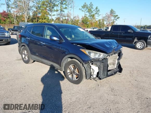 ✅ 2018 Hyundai Santa Fe 2.4L • VIN: 5XYZT3LB7JG545556 • Лот: 43724170. Опубликован ранее на IAAI с пробегом 185 254 миль. Бесплатный доступ к архиву аукционных продаж из США и подробный отчёт об истории автомобиля на DreamBid. Изображение 1.