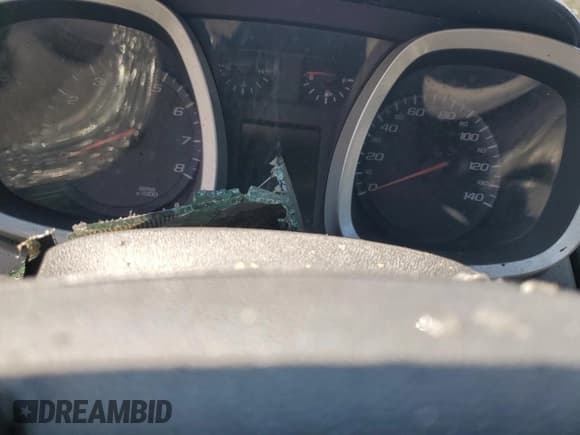 ✅ 2010 Chevrolet Equinox LS • VIN: 2CNFLCEW1A6238234 • Лот: 70514564. Опубликован ранее на Copart с пробегом Не указан. Бесплатный доступ к архиву аукционных продаж из США и подробный отчёт об истории автомобиля на DreamBid. Изображение 9.