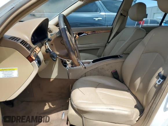✅ 2007 Mercedes-Benz E 320 • VIN: WDBUF22X57B085839 • Lot: 62022455. Listed on Copart with 248,691 mi. Free auction sales archive from the USA and detailed vehicle history report at DreamBid. Image 7.