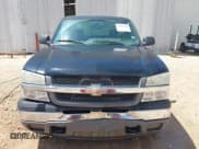 ✅ 2005 Chevrolet Silverado 1500 Work Truck • VIN: 1GCEC14X55Z109373 • Лот: 42303706. Опубликован ранее на IAAI с пробегом 242 390 миль. Бесплатный доступ к архиву аукционных продаж из США и подробный отчёт об истории автомобиля на DreamBid. Изображение 12.