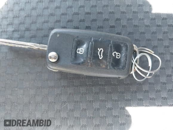 ✅ 2012 Volkswagen Jetta S • VIN: 3VW1K7AJ3CM343852 • Lot: 42243800. Listed on IAAI with 140,774 mi. Free auction sales archive from the USA and detailed vehicle history report at DreamBid. Image 11.