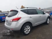 ✅ 2011 Nissan Murano SV • VIN: JN8AZ1MW3BW187821 • Lot: 43702875. Wystawiony na IAAI z przebiegiem 108 508 mil. Bezpłatny archiwum sprzedaży aukcyjnych z USA i szczegółowy raport historii pojazdu na DreamBid. Zdjęcie 4.