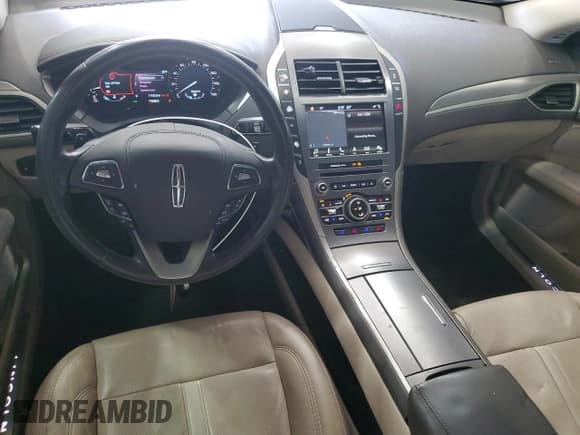 ✅ 2018 Lincoln MKZ Reserve • VIN: 3LN6L5EC5JR603914 • Lot: 60033375. Wystawiony na Copart z przebiegiem 71 193 mil. Bezpłatny archiwum sprzedaży aukcyjnych z USA i szczegółowy raport historii pojazdu na DreamBid. Zdjęcie 8.