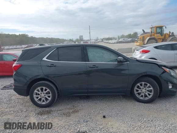 ✅ 2019 Chevrolet Equinox LT • VIN: 2GNAXTEV7K6261181 • Lot: 43360705. Wystawiony na IAAI z przebiegiem 64 810 mil. Bezpłatny archiwum sprzedaży aukcyjnych z USA i szczegółowy raport historii pojazdu na DreamBid. Zdjęcie 13.