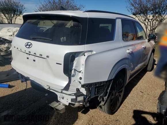 ✅ 2024 Hyundai Palisade Calligraphy • VIN: KM8R7DGE9RU729370 • Лот: 81281264. Опубликован ранее на Copart с пробегом 10 210 миль. Бесплатный доступ к архиву аукционных продаж из США и подробный отчёт об истории автомобиля на DreamBid. Изображение 3.