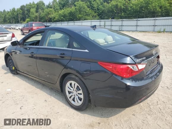 ✅ 2012 Hyundai Sonata GLS • VIN: 5NPEB4AC5CH483878 • Lot: 56700933. Listed on Copart with 91,876 mi. Free auction sales archive from the USA and detailed vehicle history report at DreamBid. Image 2.