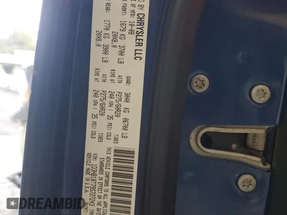 ✅ 2009 Dodge 1500 SLT • VIN: 1D3HB18T79S727243 • Lot: 84895954. Wystawiony na Copart z przebiegiem 144 985 mil. Bezpłatny archiwum sprzedaży aukcyjnych z USA i szczegółowy raport historii pojazdu na DreamBid. Zdjęcie 12.