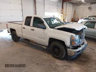 ✅ 2014 Chevrolet Silverado 1500 LT • VIN: 1GCVKREHXEZ207808 • Lot: 43219222. Wystawiony na IAAI z przebiegiem 180 875 mil. Bezpłatny archiwum sprzedaży aukcyjnych z USA i szczegółowy raport historii pojazdu na DreamBid. Zdjęcie 1.