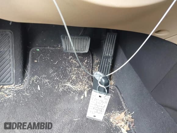 ✅ 2012 Hyundai Sonata Hybrid • VIN: KMHEC4A42CA020959 • Lot: 41480541. Listed on IAAI with 79,777 mi. Free auction sales archive from the USA and detailed vehicle history report at DreamBid. Image 11.