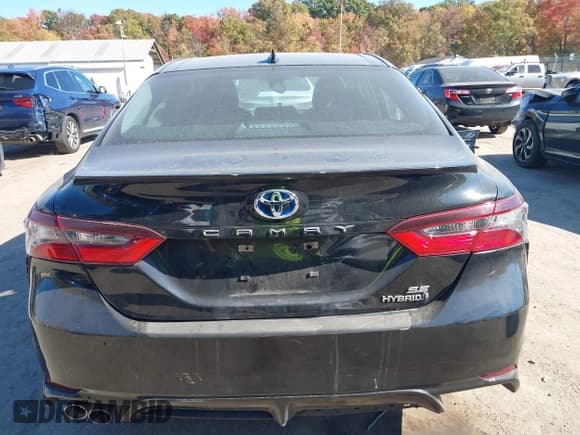 ✅ 2022 Toyota Camry Hybrid SE • VIN: 4T1S31AK2NU594799 • Lot: 43542459. Listed on IAAI with 79,867 mi. Free auction sales archive from the USA and detailed vehicle history report at DreamBid. Image 16.