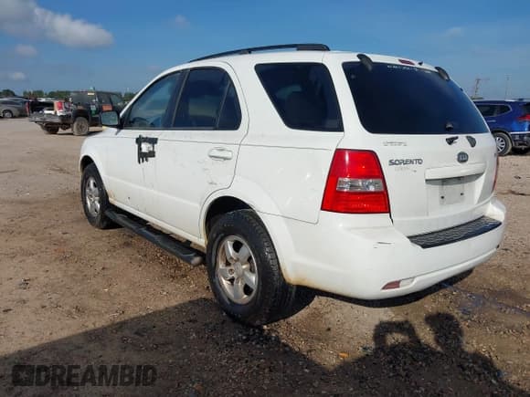 ✅ 2009 Kia Sorento LX • VIN: KNDJD735395892964 • Лот: 43174629. Опубликован ранее на IAAI с пробегом 302 842 миль. Бесплатный доступ к архиву аукционных продаж из США и подробный отчёт об истории автомобиля на DreamBid. Изображение 3.