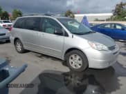 ✅ 2004 Toyota Sienna CE • VIN: 5TDZA23C14S056750 • Lot: 43727592. Wystawiony na IAAI z przebiegiem 231 665 mil. Bezpłatny archiwum sprzedaży aukcyjnych z USA i szczegółowy raport historii pojazdu na DreamBid. Zdjęcie 1.