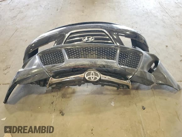 ✅ 2013 Chevrolet Silverado 1500 LS • VIN: 1GCRKREA4DZ305185 • Lot: 78172444. Listed on Copart with Not provided. Free auction sales archive from the USA and detailed vehicle history report at DreamBid. Image 12.