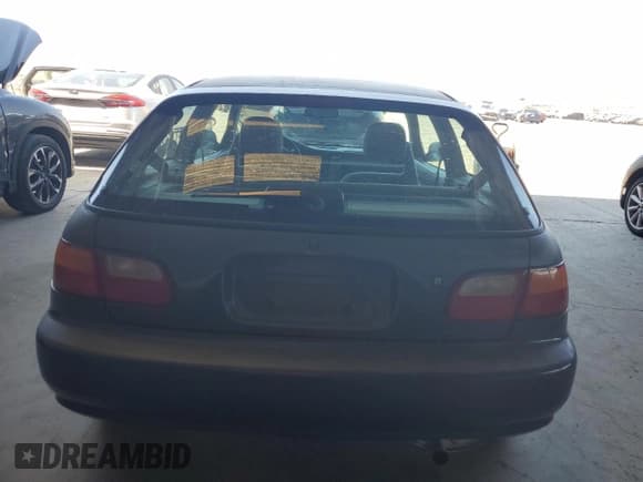 ✅ 1995 Honda Civic CX • VIN: 2HGEH2363SH513043 • Lot: 63970905. Wystawiony na Copart z przebiegiem 106 959 mil. Bezpłatny archiwum sprzedaży aukcyjnych z USA i szczegółowy raport historii pojazdu na DreamBid. Zdjęcie 6.