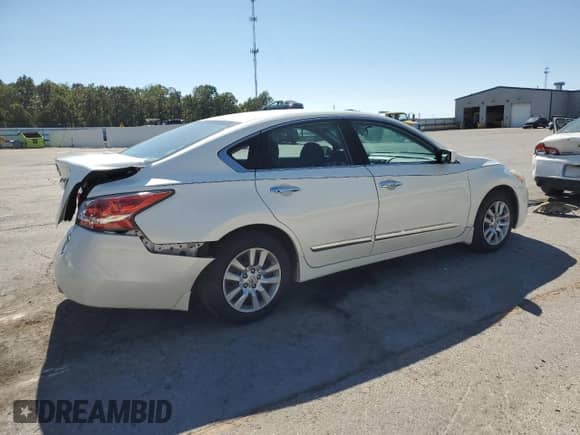 2015 Nissan Altima S z VIN 1N4AL3AP3FC592077, wystawiony jako Copart lot #85838705 z przebiegiem 127 942 mil mil oraz Szkoda całkowita • Salvage title. Historia ofert i sprzedaży dostępna na DreamBid. Obrazek 3.